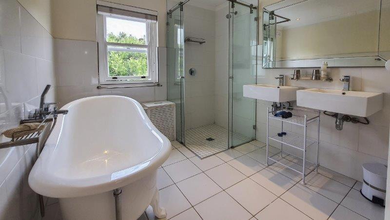Belvidere102 Apartment Книсна Екстериор снимка